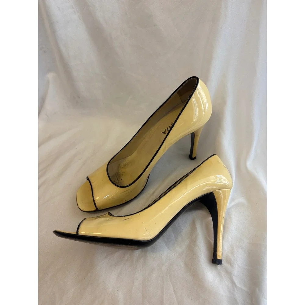 Prada Patent Leather Peep Toe Pumps Yellow Black Trim Stiletto Heels Size 37